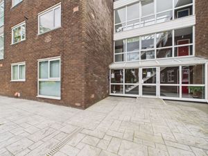 Photo 9- click for photo gallery